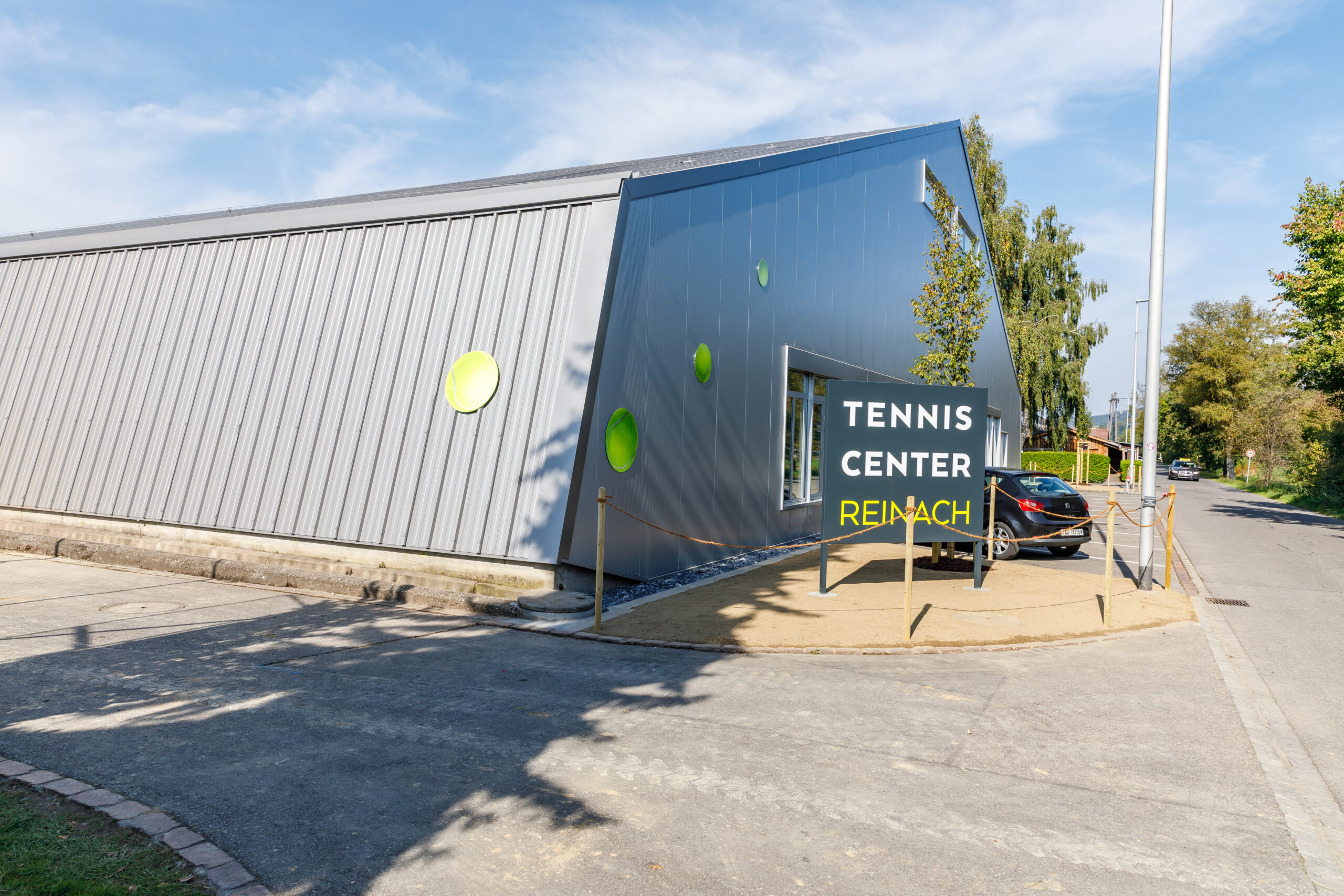 Tenniscenter Reinach Aussenansicht