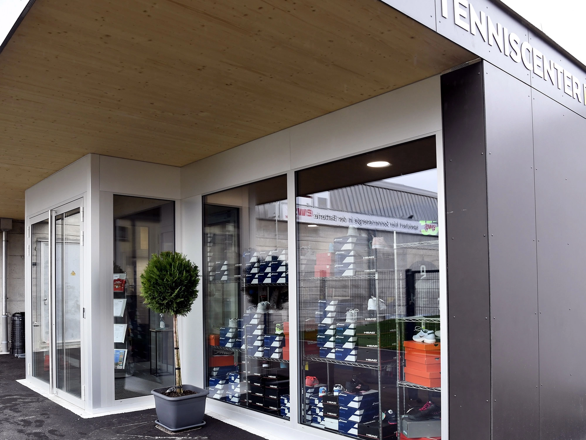 Tennis Shop Reinach