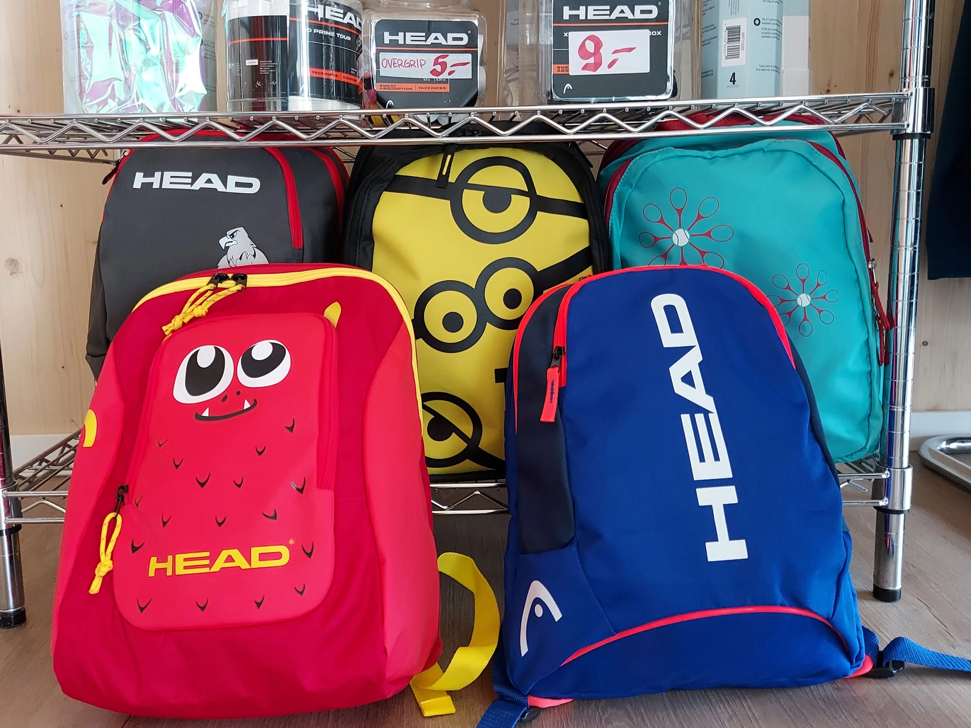 Tennis-Zubehör und Bälle Shop Reinach